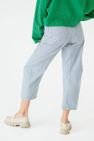 Belong to Me Barrel Jeans